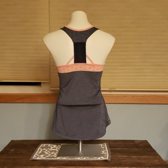 2/$15 Workout Tank - Picture 3 of 3